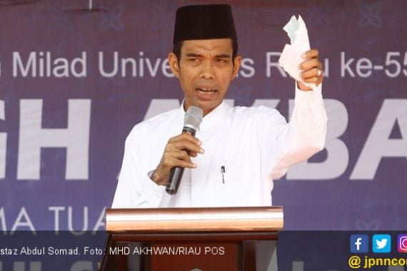 UAS: Orang Minangkabau Adalah Suluh di Tengah Gelap yang Membawa Syiar Islam - JPNN.COM