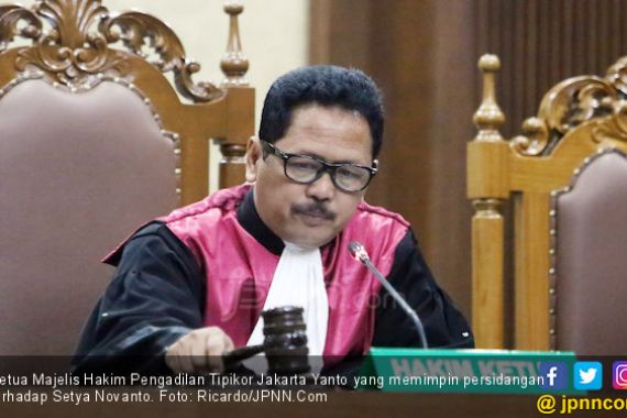 Saksi Sidang Setnov Lupa Soal Uang, Pak Hakim Meradang - JPNN.COM