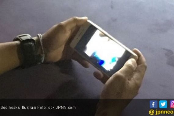 Video Viral Kecurangan Pemilu di Gudang KPU Bekasi Hoaks - JPNN.COM