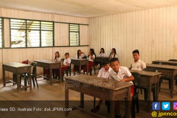 Sekolah Siswa Peraih Nilai Tertinggi UN SD 2019 tak Hanya di Pusat Kota - JPNN.COM
