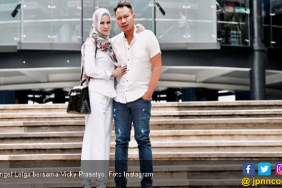 Rencana Pernikahan Angel Lelga dan Vicky Prasetyo Diragukan - JPNN.COM