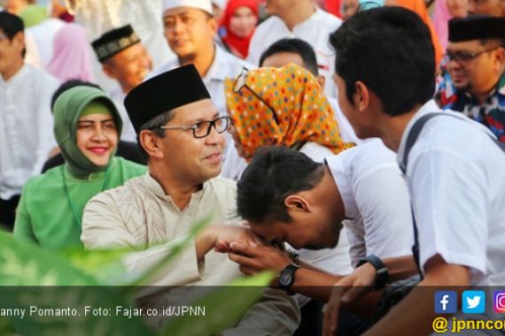 Zikir dan Barzanji Makassar Istimewa, Warga Penuhi Karebosi - JPNN.COM
