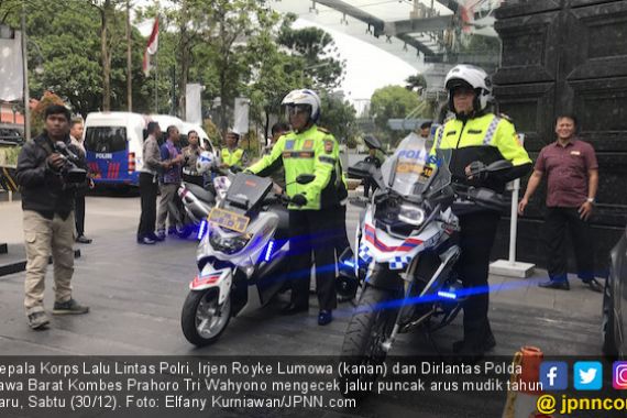 Kakorlantas Polri: 90 Ribu Kendaraan Tinggalkan Jakarta - JPNN.COM