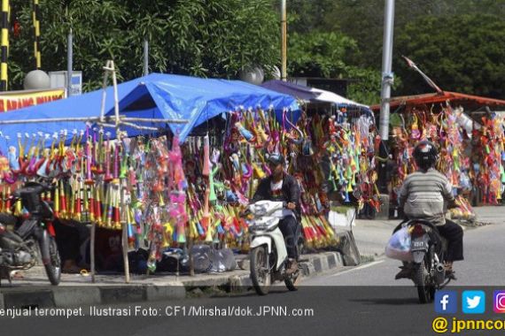 Terompet Kalah Laris, Ayah Hendak Bunuh Anak Kandung - JPNN.COM