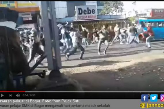 Hari Pertama Sekolah, Pelajar di Bogor Tawuran, 1 Tewas - JPNN.COM