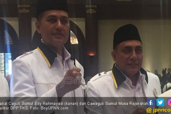 Ada Pin PKS di Kemeja Edy Rahmayadi, HNW: Ini Acara Sipil - JPNN.COM