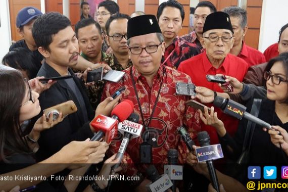 Sekjen PDIP Sebut Ada Elite Gemar Menggerutu, Sindir SBY? - JPNN.COM