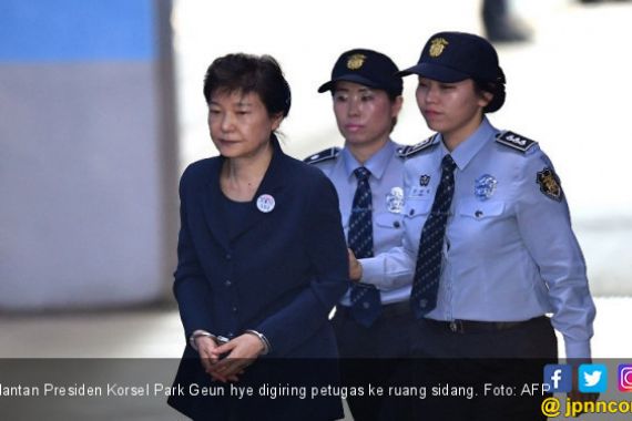 Presiden Park Pakai Duit Korupsi untuk Mempercantik Diri - JPNN.COM