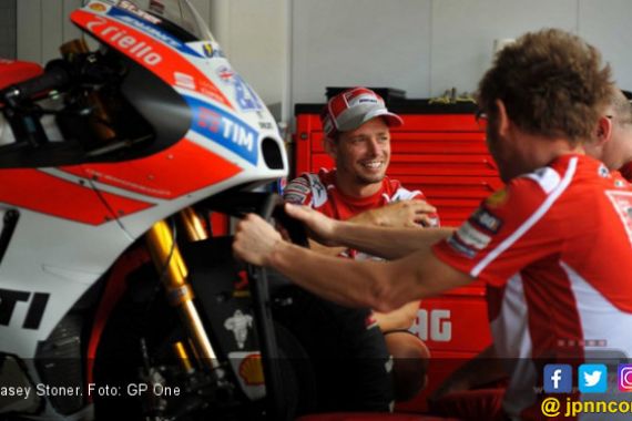 Casey Stoner Kembali Beraksi Bersama Ducati - JPNN.COM