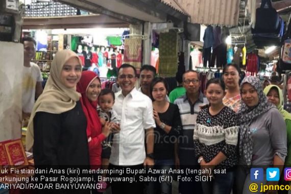 Azwar Anas Blusukan ke Pasar, Begini Reaksi Para Pedagang - JPNN.COM