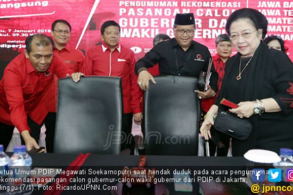 Bu Mega Ogah Sombong, tapi Pak Jokowi Tetap Petugas Partai - JPNN.COM