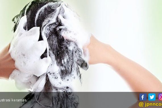 Malas Keramas? Waspadai Bakteri pada Rambut Anda - JPNN.COM