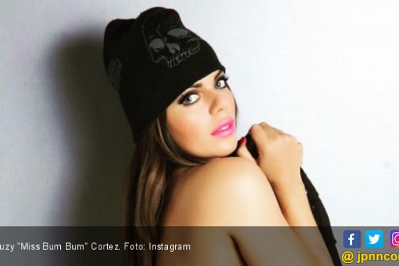 Sambut Coutinho, Miss Bum Bum Unggah Foto Panas - JPNN.COM