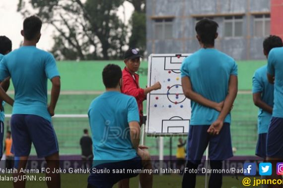 GM Arema FC: Lebih Baik Kami Tak Ikut Kompetisi - JPNN.COM