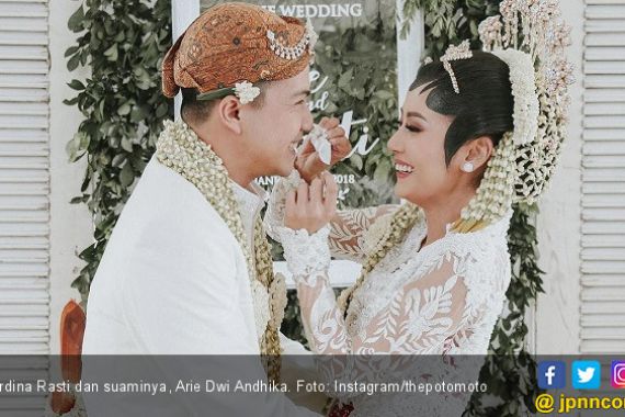 Ardina Rasti dan Suami Tak Ingin Tunda Momongan   - JPNN.COM