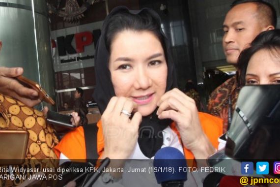 KPK Sita Barang Palsu, Mbak Rita Tertawa - JPNN.COM