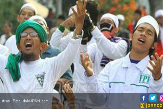 FPI Desak Jokowi Terbitkan Perppu Penumpasan LGBT - JPNN.COM