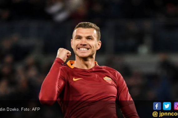 Demi Edin Dzeko, Chelsea Siap Langgar Standar Kontrak Klub - JPNN.COM