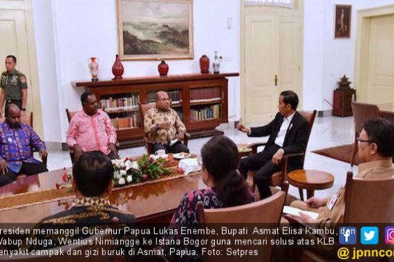 Sulit Relokasi, Jokowi Ingin Warga Asmat Menetap dan Bertani - JPNN.COM