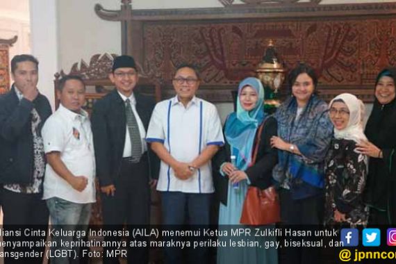 Pelaku LGBT 6 Ribu Kali Lipat Berisiko Tertular HIV-AIDS - JPNN.COM