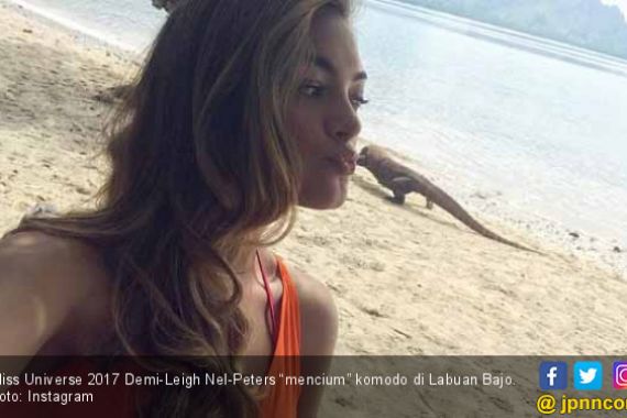 Lihatlah, Miss Universe “Cium” Komodo di Labuan Bajo - JPNN.COM