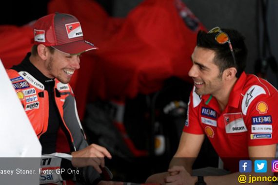 Casey Stoner Masih Mencengangkan Bersama Ducati - JPNN.COM