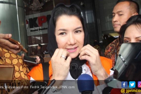 Mbak Rita Kaya Raya, Kerap ke Klinik Kecantikan - JPNN.COM