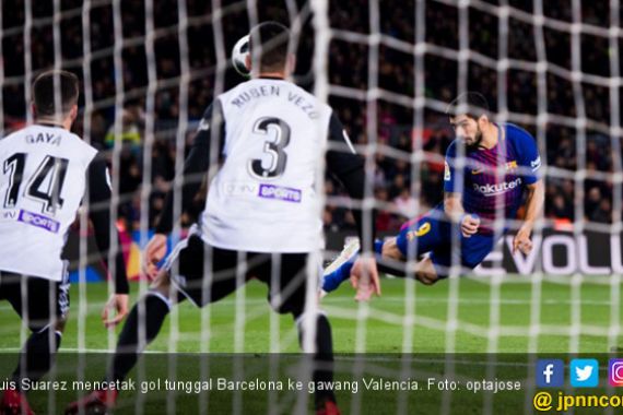 Suarez Catat Rekor, Barcelona Menang Atas Valencia - JPNN.COM