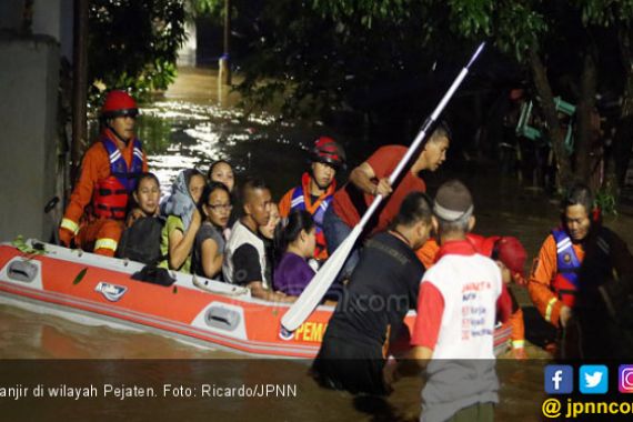 Anies Sebut Banjir DKI Karena Sampah dari Masyarakat - JPNN.COM