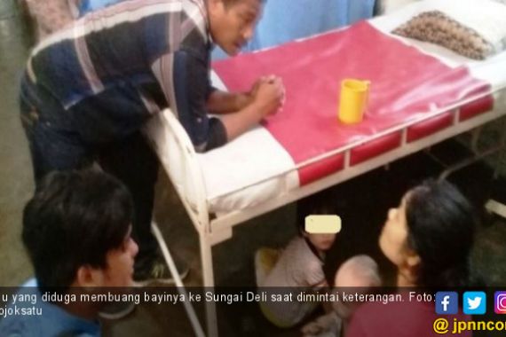 Astaga, Bayi Baru Dilahirkan Dihanyutkan Ibunya ke Sungai - JPNN.COM