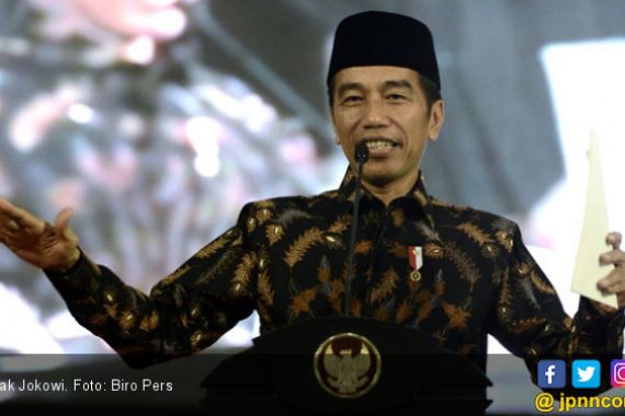 Perang Tagar, Relawan Jokowi Luncurkan #2019TetapJokowi - JPNN.COM