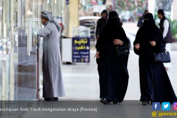 Ulama Saudi Tak Setuju Perempuan Dipaksa Pakai Abaya - JPNN.COM