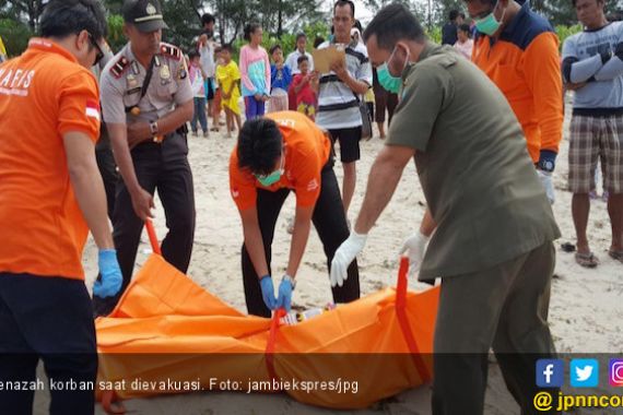 Satu Nelayan Jambi Ditemukan Tewas Mengapung di Bangka Barat - JPNN.COM
