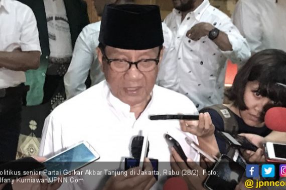 Akbar Tanjung Komentari Sikap Politik Gerindra dan Demokrat - JPNN.COM