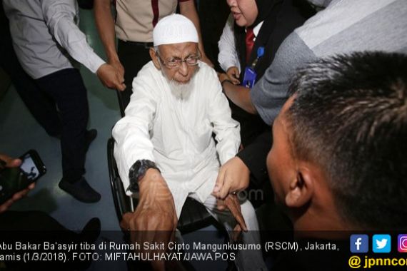 Wacana Abu Bakar Baasyir Tahanan Rumah, Pak Wiranto Bilang.. - JPNN.COM