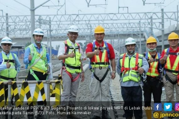 Pengawas Ketenagakerjaan Tinjau Proyek MRT Lebak Bulus - JPNN.COM
