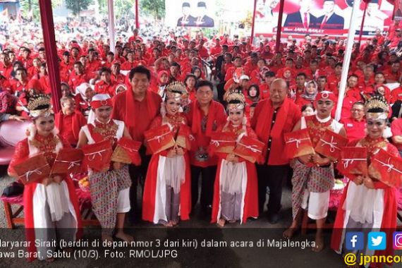 Pegiat Seni Puji Kepedulian Bang Ara pada Budaya Sunda - JPNN.COM