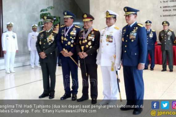 Panglima Hadi Bakal Blak-blakan Soal Tank TNI Tenggelam - JPNN.COM