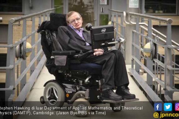 Stephen Hawking Yakin Alien Ancaman bagi Umat Manusia - JPNN.COM