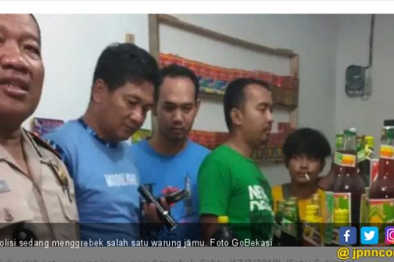 Dua Warung Jamu Penjual Miras di Cikarang Digerebek - JPNN.COM