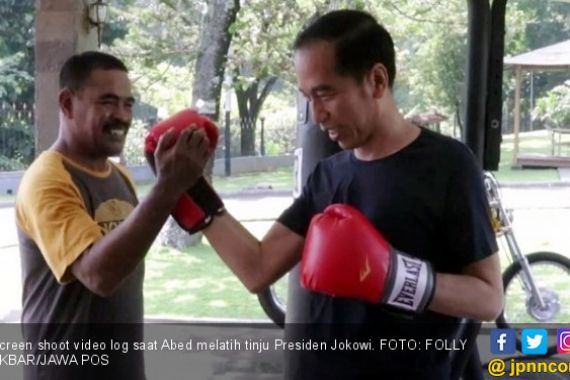 Presiden Jokowi Tinju, Pukulannya Masih Cukup Kuat, Wouw! - JPNN.COM