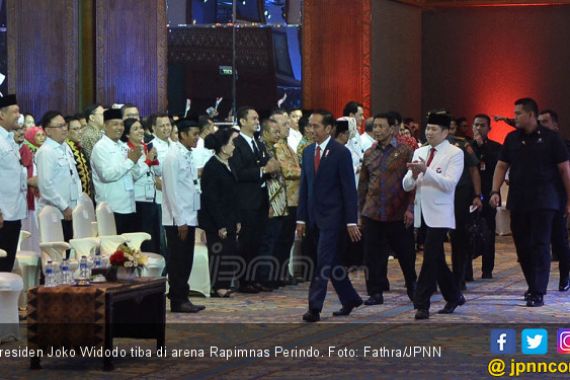 Jokowi Dapat Sambutan Meriah di Rapimnas Perindo - JPNN.COM