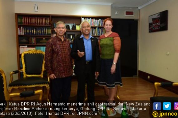 Indonesia Bisa Jadi Pusat Riset Geothermal - JPNN.COM