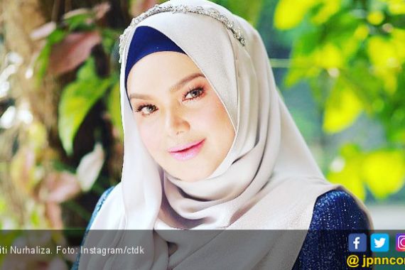 Siti Nurhaliza Mengumumkan Kabar Gembira - JPNN.COM