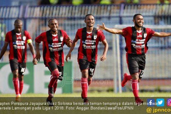 Liga 1 2018: Boaz Ukir Sejarah, Persipura Kalahkan Persela - JPNN.COM