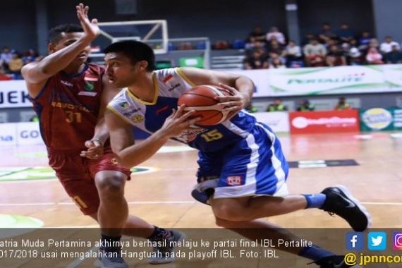 Playoff IBL: Gulung Hangtuah, Satria Muda Melaju ke Final - JPNN.COM