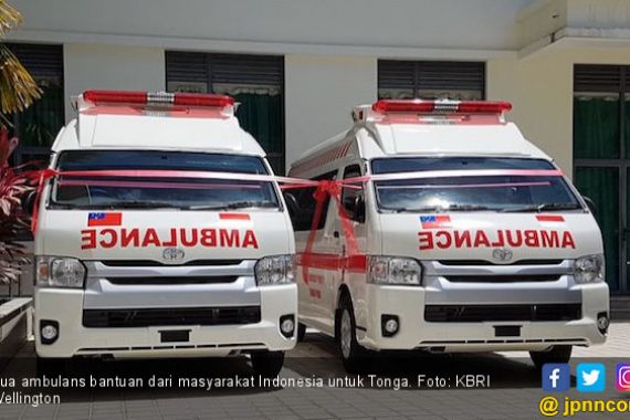 Ada 2 Ambulans Indonesia untuk Korban Topan Gita di Samoa - JPNN.COM