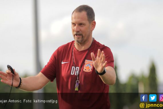 Borneo FC Tundukkan Mitra Kukar, Dejan: Ini Hadiah Debut - JPNN.COM
