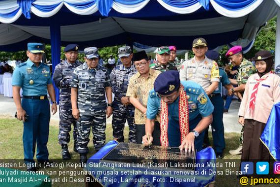 TNI AL Gelar Puncak Operasi Bakti Sosial 2018 di Prokimal - JPNN.COM