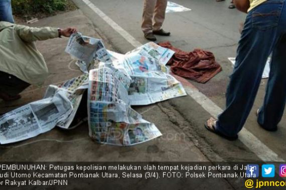 Korban Pembunuhan Dibiarkan Bersimbah Darah di Pinggir Jalan - JPNN.COM